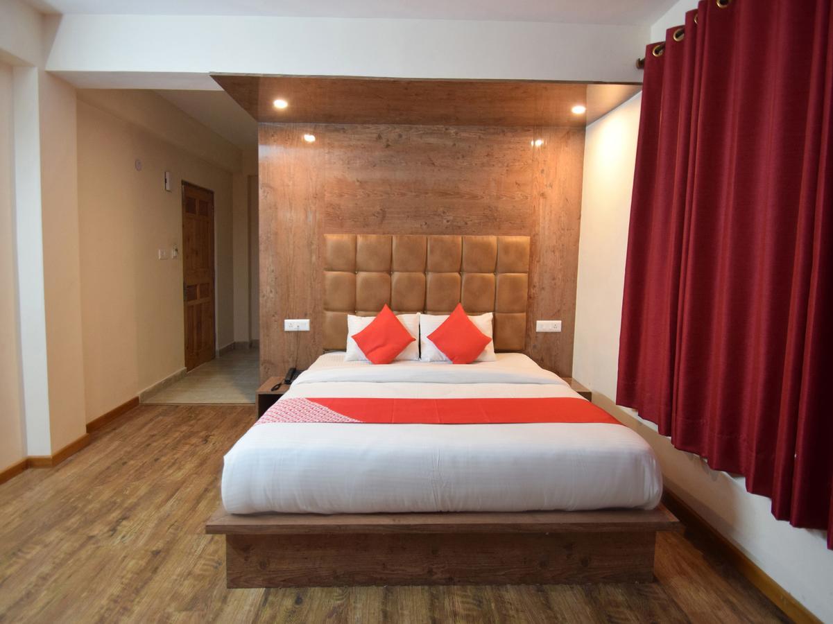 Oyo 11552 Hotel Rising Star Manāli Exterior foto